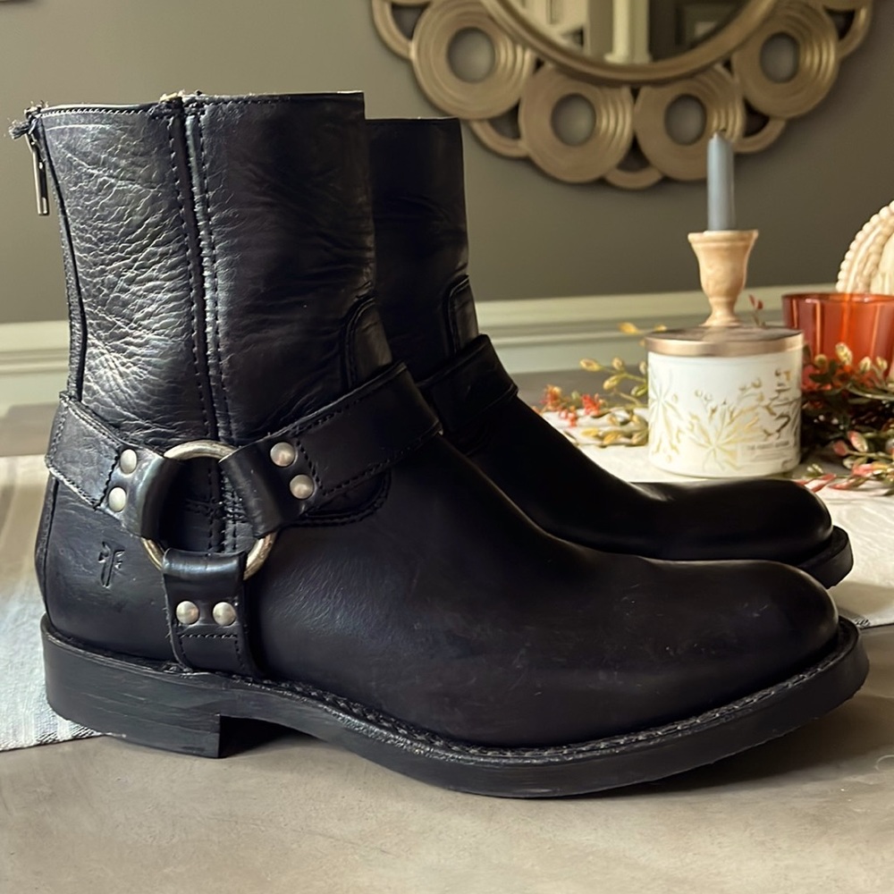 Men’s Frye Moto style boots 9M